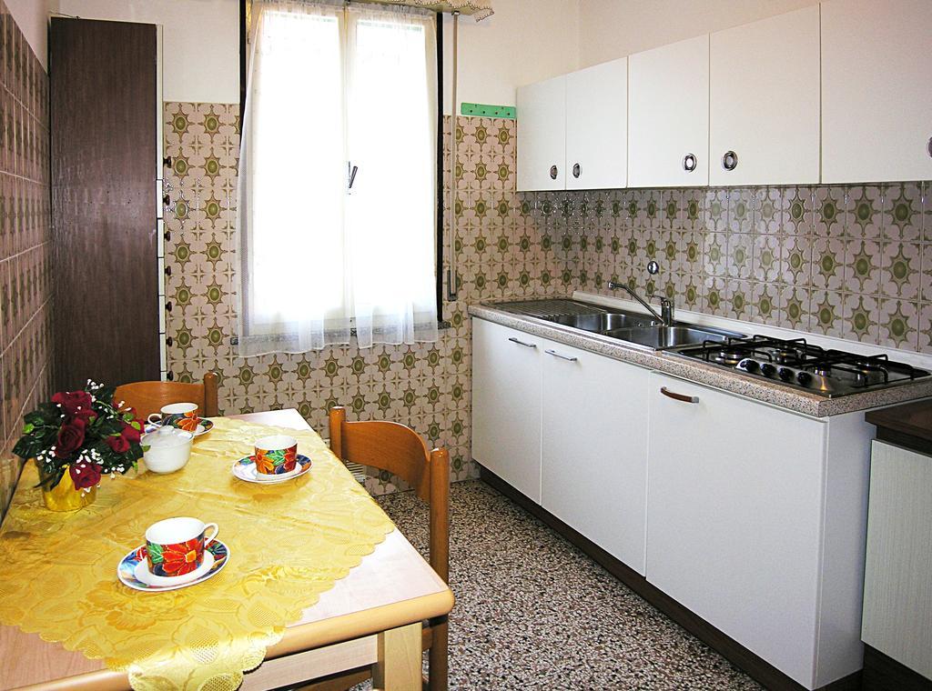 Appartamenti Dora Bibione Exterior foto